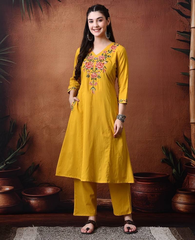 Floral embroidery pure cotton tunic with trousers