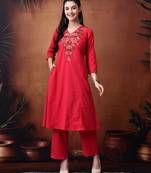 Ethnic embroidered tunic with trousers