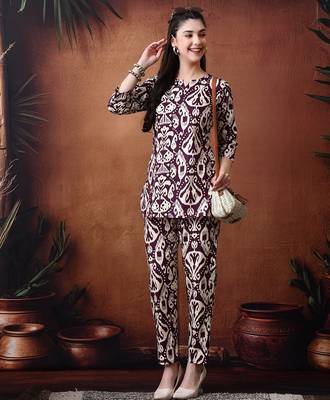 Printed round neck pure cotton tunic with trousers 5
