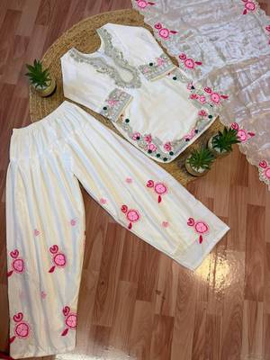  kids collection  kids wear heavy embroidery sequence work kurta set 4