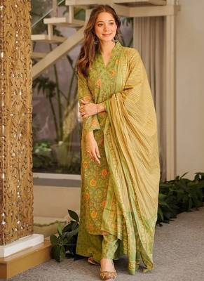  cambric cotton kurti set with dupatta & bottomheavy printed casual outfit 3