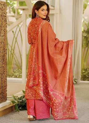  cambric cotton kurti set with dupatta & bottomheavy printed casual outfit 2