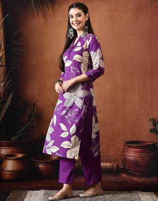 Floral printed mandarin collar pure cotton straight kurta with trousers 4