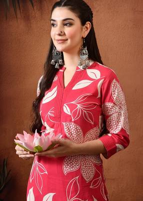 Floral printed regular pure cotton kurta with trousers 5