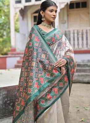 Green-multicolor tussar silk blend patola print sari 4