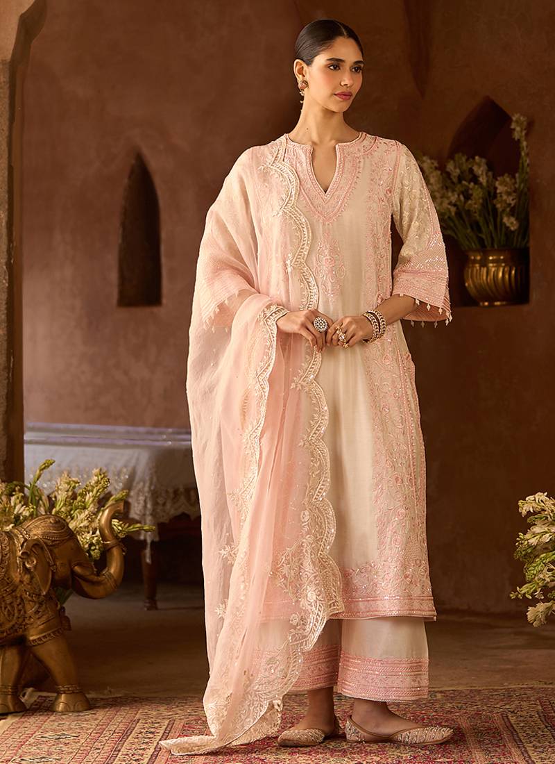 Pink embroidered silk chanderi kurta set