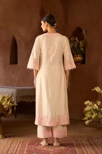 Pink embroidered silk chanderi kurta set
