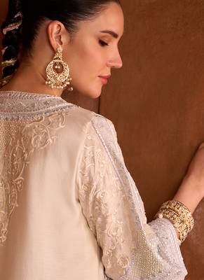 Daisy ivory blue embroidered silk chanderi kurta set 5
