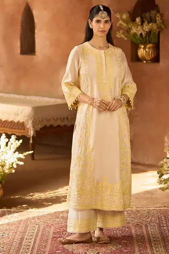 Lemon yellow embroidered silk chanderi kurta set