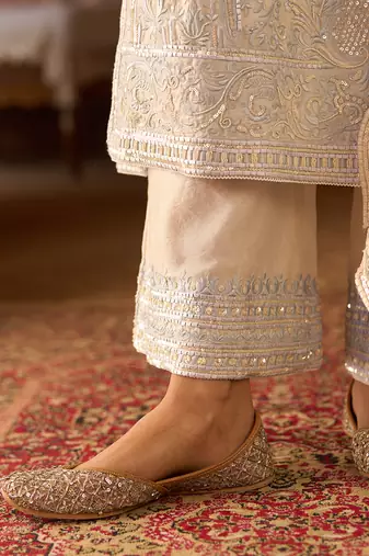 Daisy ivory blue embroidered silk chanderi kurta set
