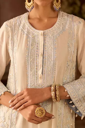 Daisy ivory blue embroidered silk chanderi kurta set
