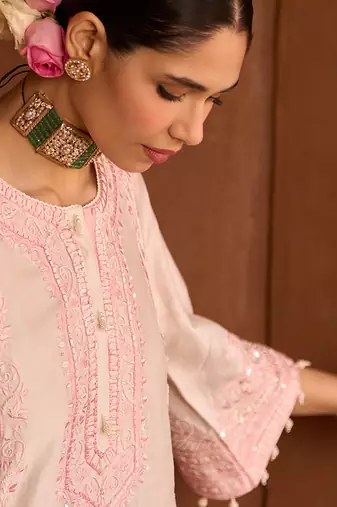 Pink embroidered silk chanderi kurta set