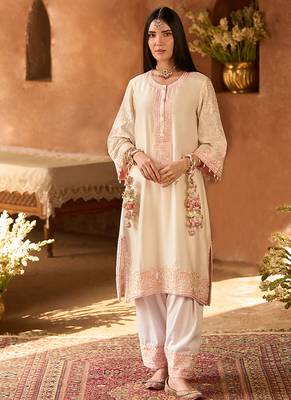 Pink embroidered silk chanderi kurta set 4