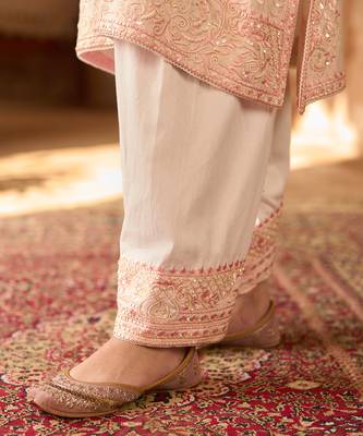 Pink embroidered silk chanderi kurta set 5