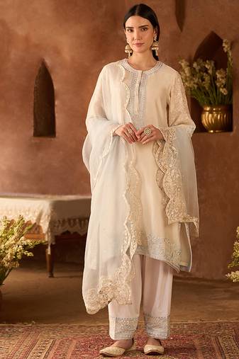 Daisy ivory blue embroidered silk chanderi kurta set