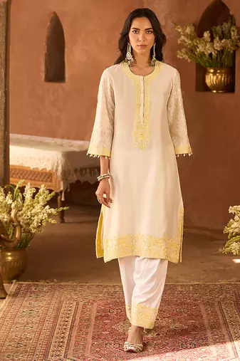 Lemon yellow embroidered silk chanderi kurta set