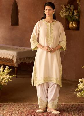 Mint green embroidered silk chanderi kurta set 3