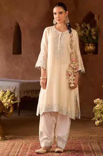 Daisy ivory blue embroidered silk chanderi kurta set
