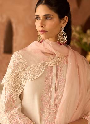 Pink embroidered silk chanderi kurta set 2