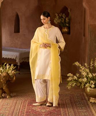 Lemon yellow embroidered silk chanderi kurta set 1