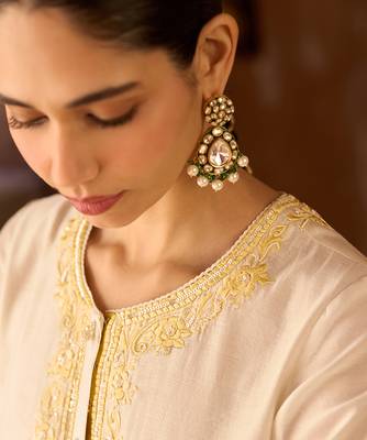 Lemon yellow embroidered silk chanderi kurta set 4