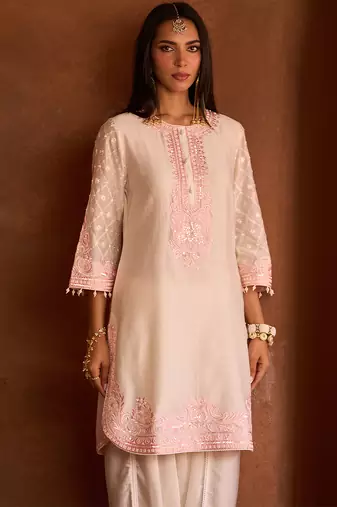 Pink embroidered silk chanderi kurta set