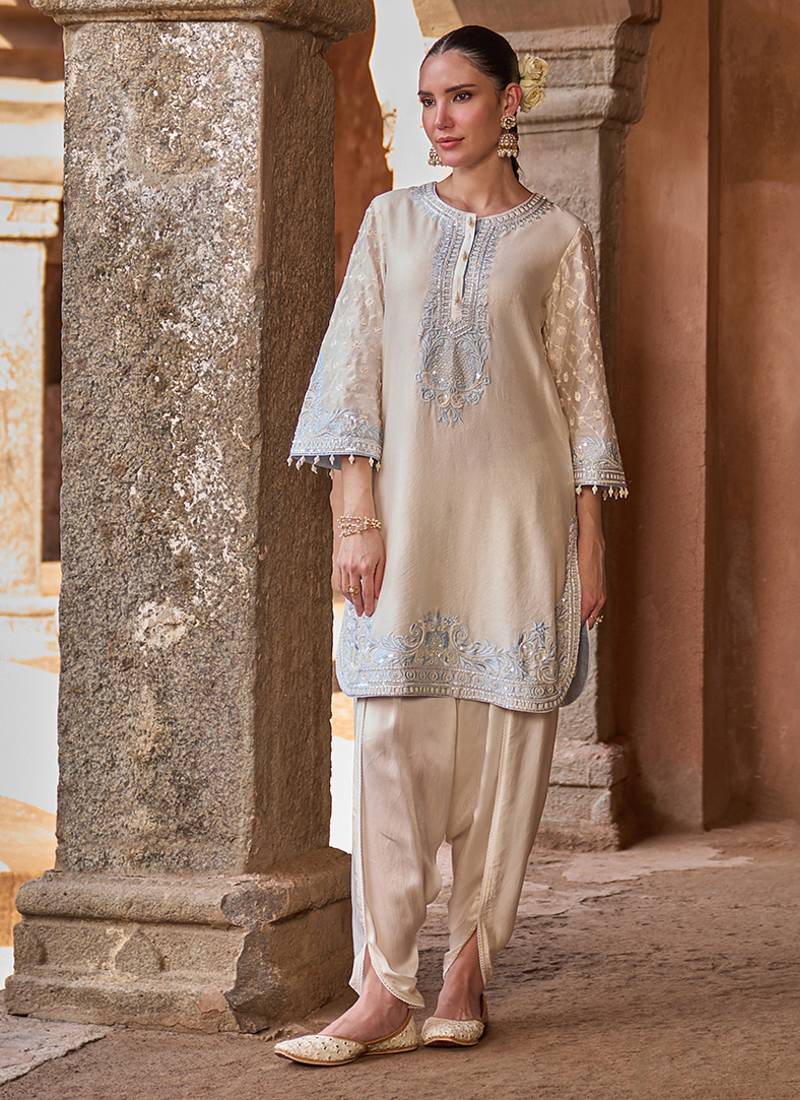 Daisy ivory blue embroidered silk chanderi kurta set