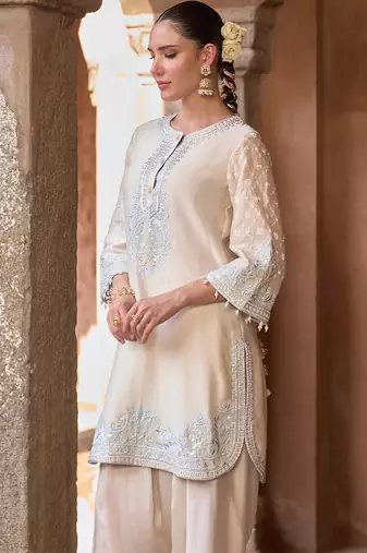 Daisy ivory blue embroidered silk chanderi kurta set
