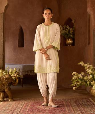 Mint green embroidered silk chanderi kurta set 1