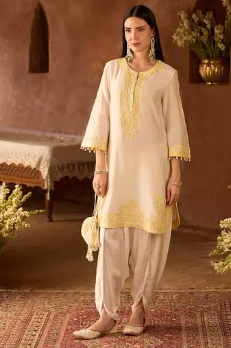 Lemon yellow embroidered silk chanderi kurta set
