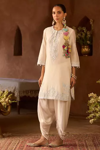 Daisy ivory blue embroidered silk chanderi kurta set
