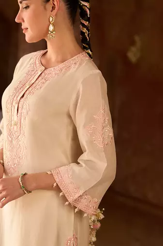 Pink embroidered silk chanderi kurta set