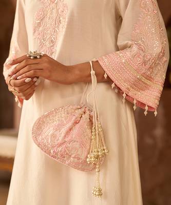 Pink embroidered silk chanderi kurta set 3