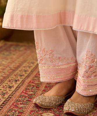 Pink embroidered silk chanderi kurta set 5