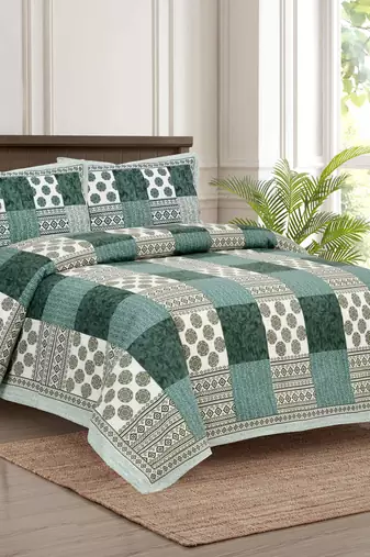 Bedsheet with Pillow Covers for Home & Bedroom Use