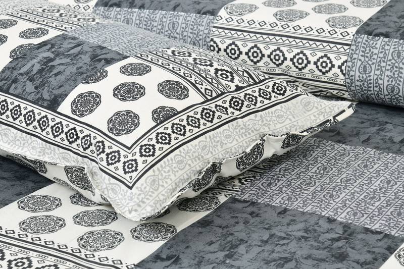 Bedsheet with Pillow Covers for Home & Bedroom Use