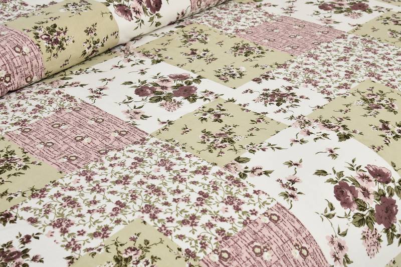 Bedsheet with Pillow Covers for Home & Bedroom Use