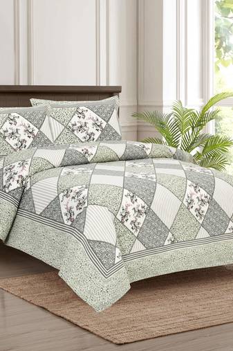 Bedsheet with Pillow Covers for Home & Bedroom Use