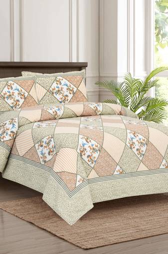 Bedsheet with Pillow Covers for Home & Bedroom Use