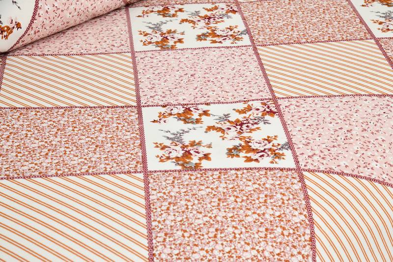 Bedsheet with Pillow Covers for Home & Bedroom Use
