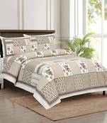 Bedsheet with Pillow Covers for Home & Bedroom Use