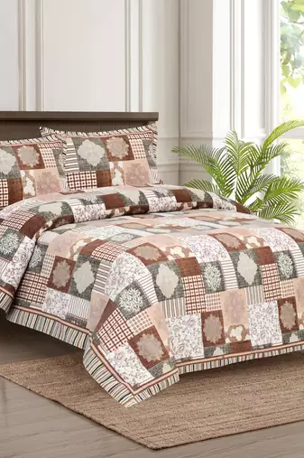 Bedsheet with Pillow Covers for Home & Bedroom Use