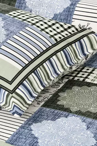 Bedsheet with Pillow Covers for Home & Bedroom Use