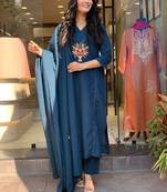 Women's blue rayon slub embroidered v-neck kurta set with chanderi cotton dupatta