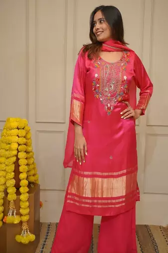 peach viscose silk blend embroidered kurta set with dupatta