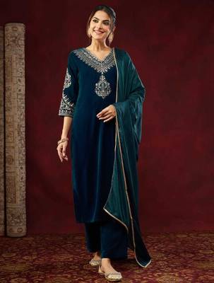 teal heavy velvet embroidered kurta set with dupatta 1