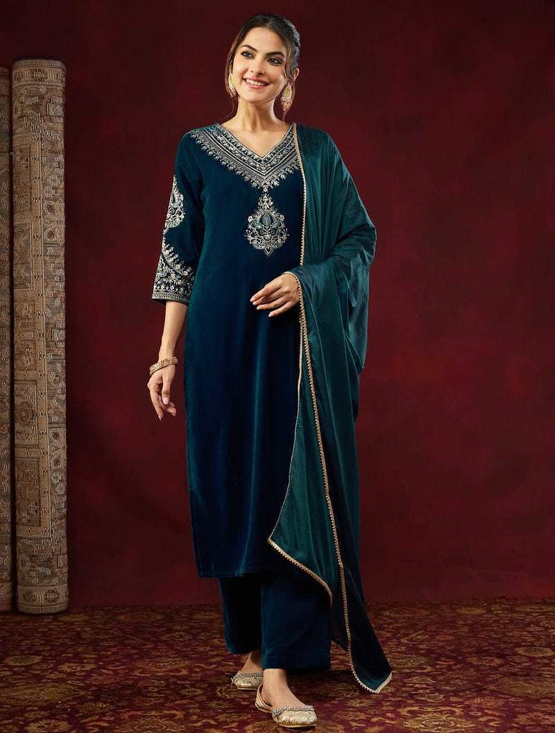Women's teal heavy velvet embroidered v-neck luxury kurta set with chinon silk dupatta
