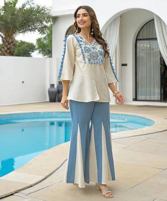 cream rayon embroidered kurta set 2