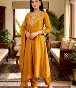 Women's gold vichitra silk embroidered round neck kurta set with dupatta