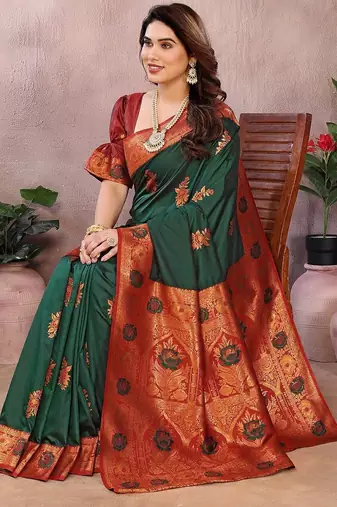Green blended cotton woven zari work saree with blouse